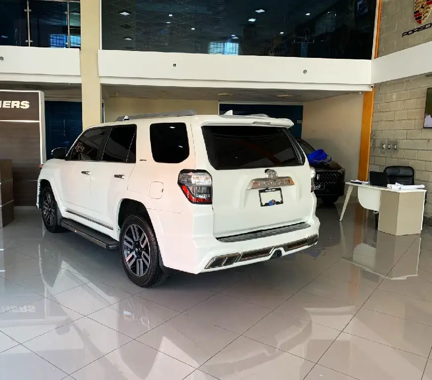 2017 Toyota 4runner SR5  en Santo Domingo DN Foto 7168263-1.jpg