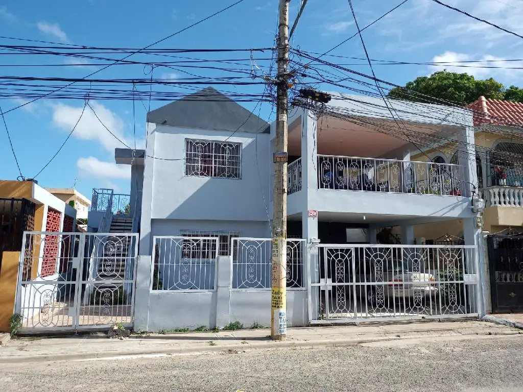 Casa en Prados del Cachón Lucerna Santo Domingo Este Foto 7168305-1.jpg