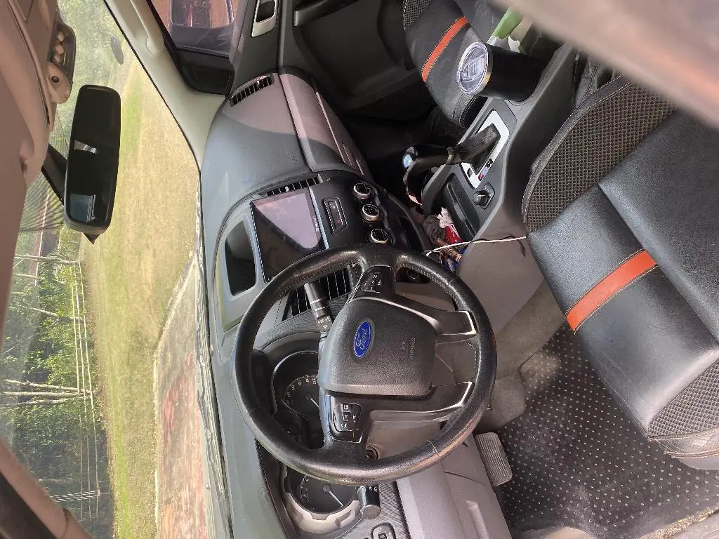 Ford Ranger Diesel 2014 la más full Foto 7168360-3.jpg
