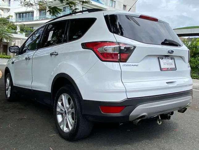 2 FORD ESCAPE BLANCAS IMPORTADAS BLANCAS 2017  Foto 7168771-3.jpg