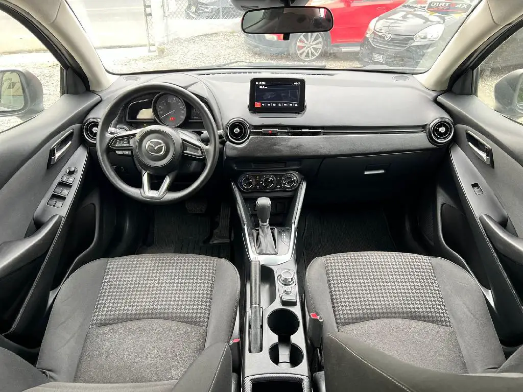 Mazda Demio FULL 2018 Foto 7168779-2.jpg