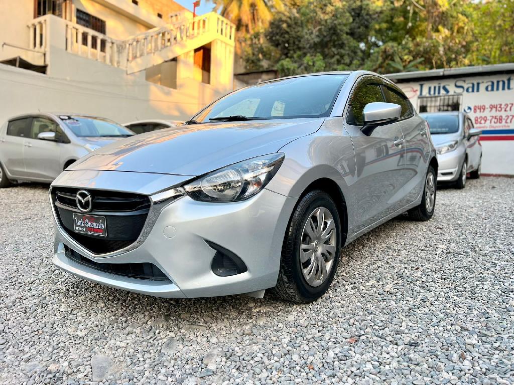 Mazda Demio FULL 2018 GASOLINA Foto 7168780-1.jpg