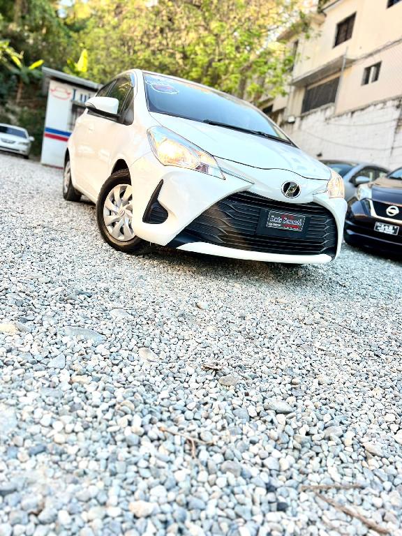 Toyota Vitz 2017 Foto 7168786-5.jpg