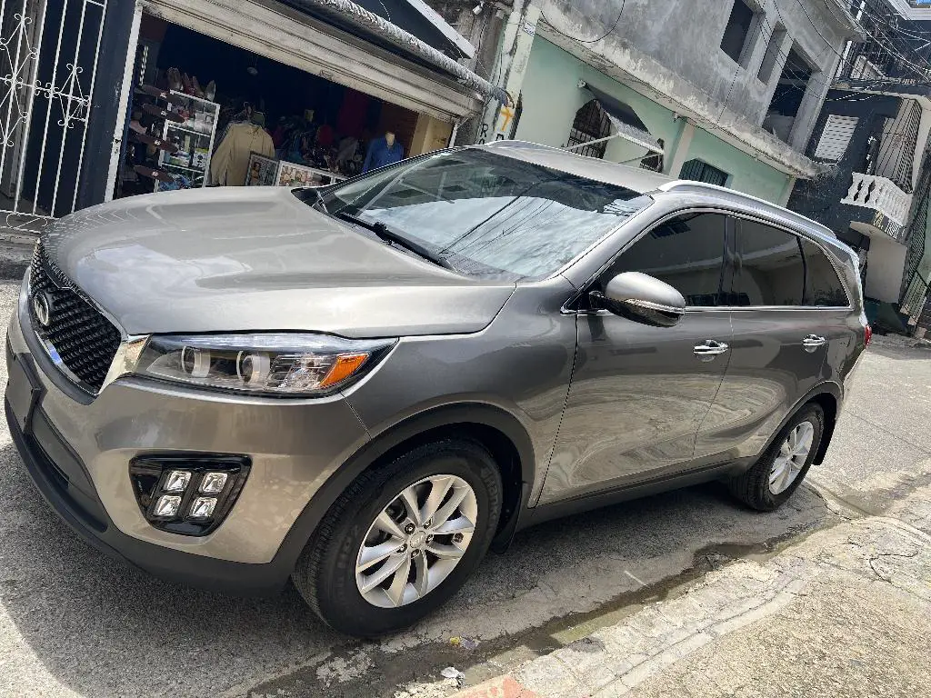 Kia sorento 2017 v6 3 fila de asientos  Foto 7169005-3.jpg