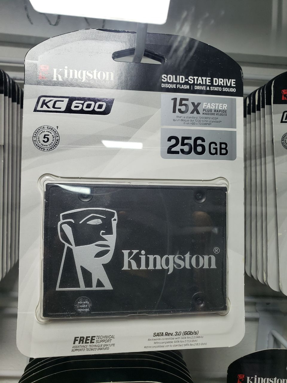 DISCO SSD 256GB KINGSTON EN ESPECIAL Foto 7169681-1.jpg