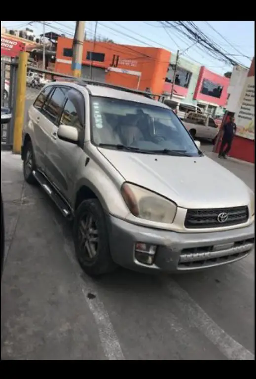 Vendo Toyota Rav-4 2001 Oportunidad para mecanico y/o pintor Foto 7169878-2.jpg