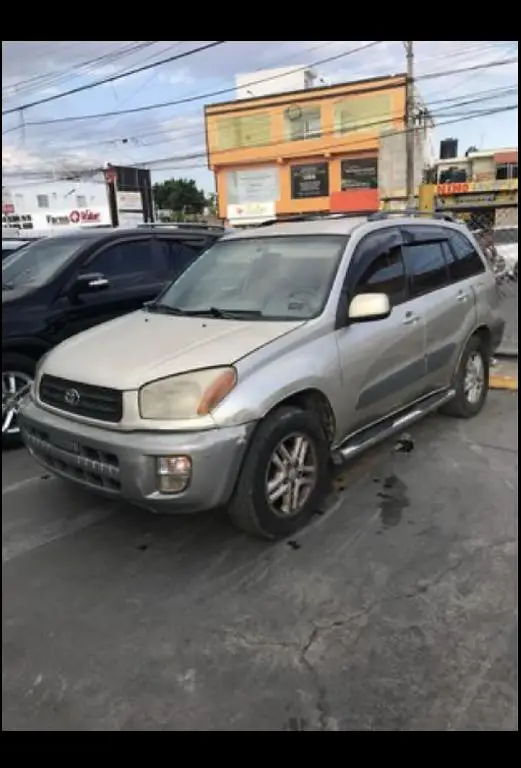 Vendo Toyota Rav-4 2001 Oportunidad para mecanico y/o pintor Foto 7169878-3.jpg