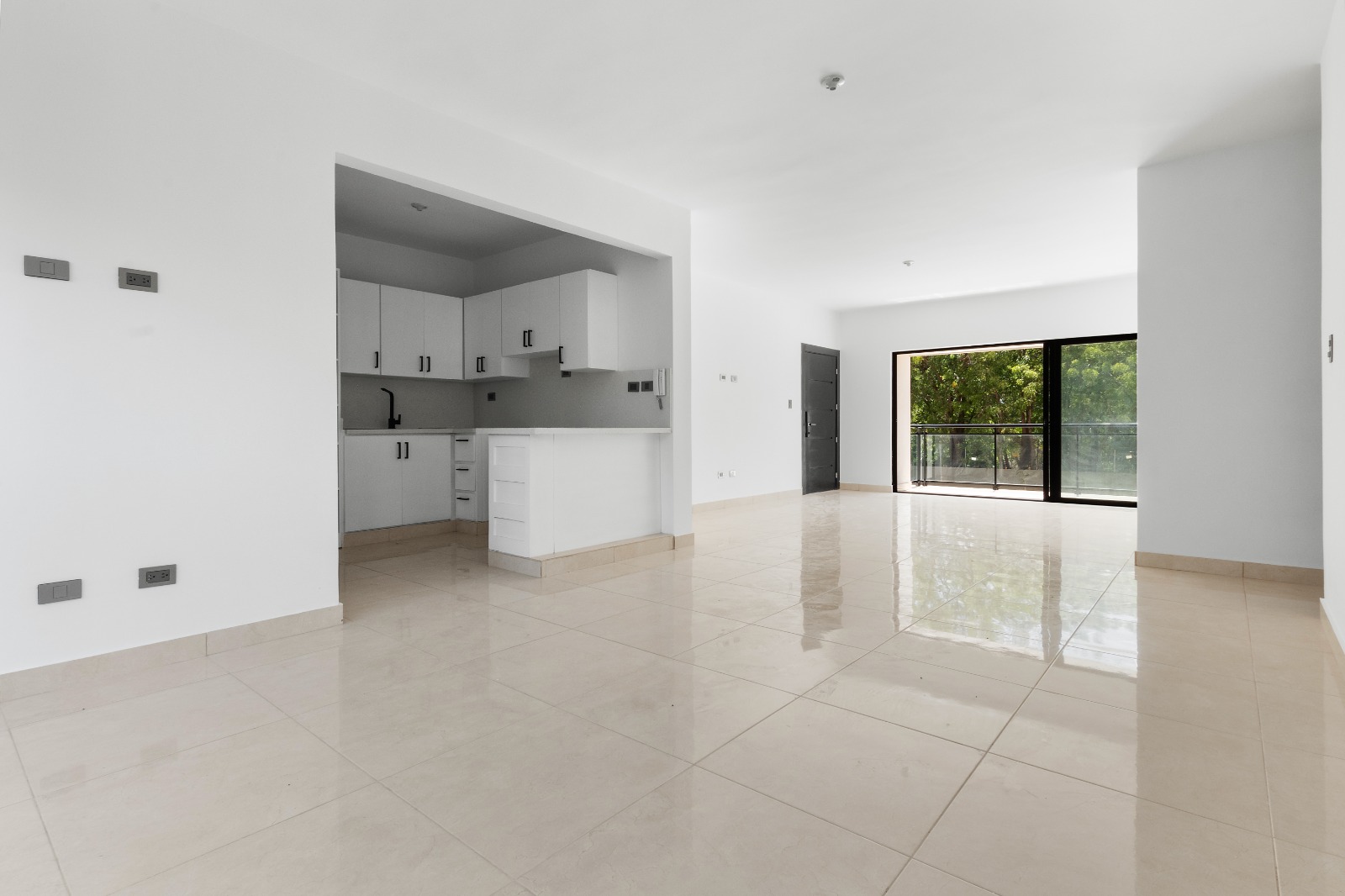 Apartamento con piscina en Av Hispanoamericana Santiago Foto 7169895-R2.jpg