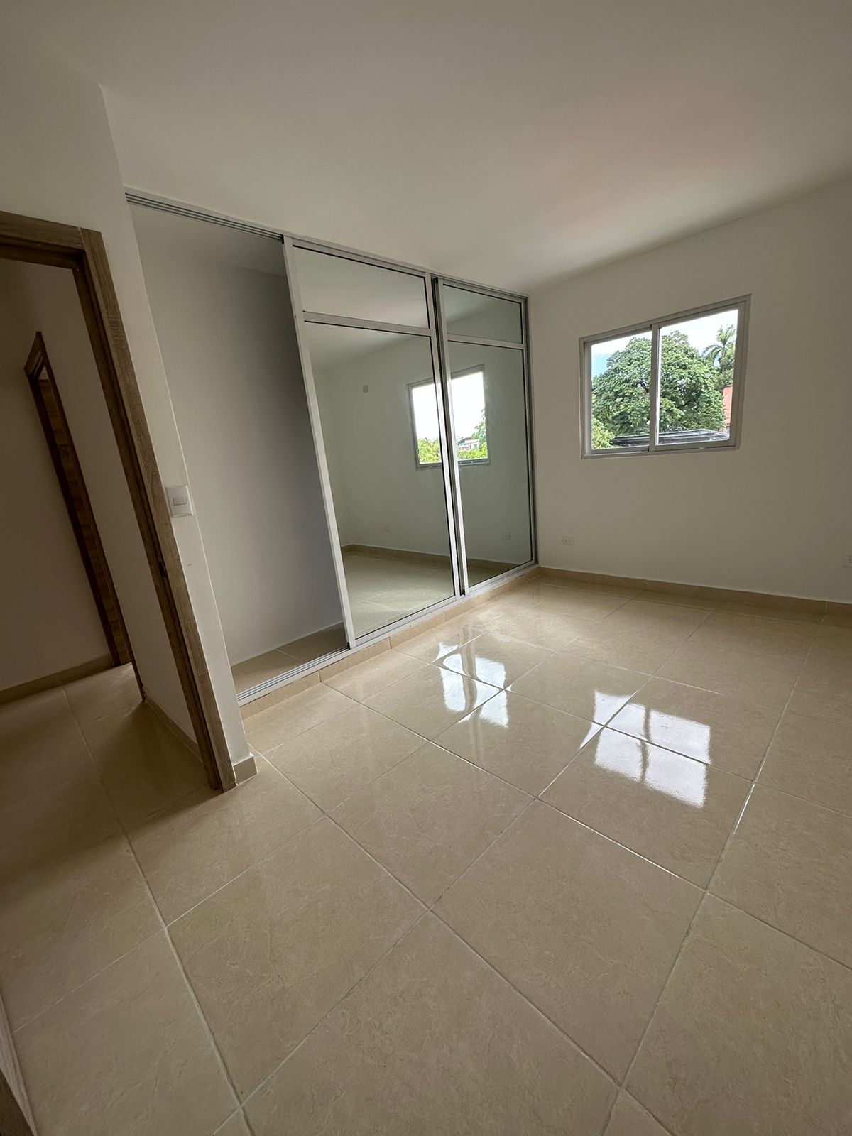 Apartamento de 3 habitaciones por la Prolongación 27 de Feb Foto 7169921-1.jpg