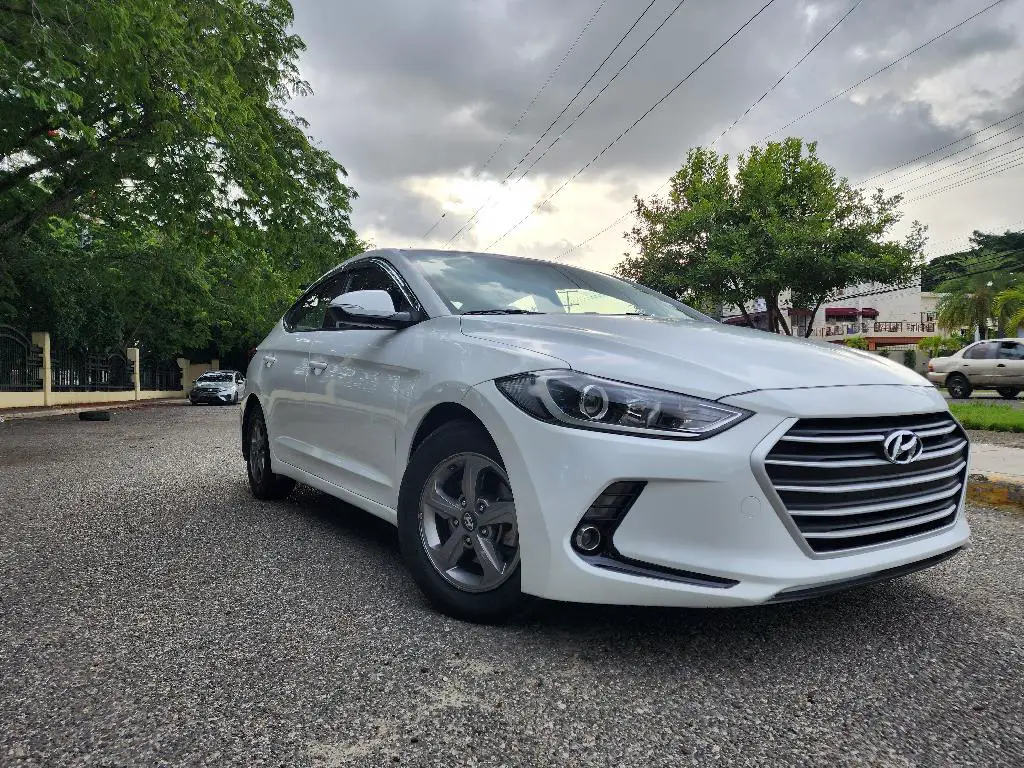 Hyundai Avante 2018 Foto 7169996-3.jpg