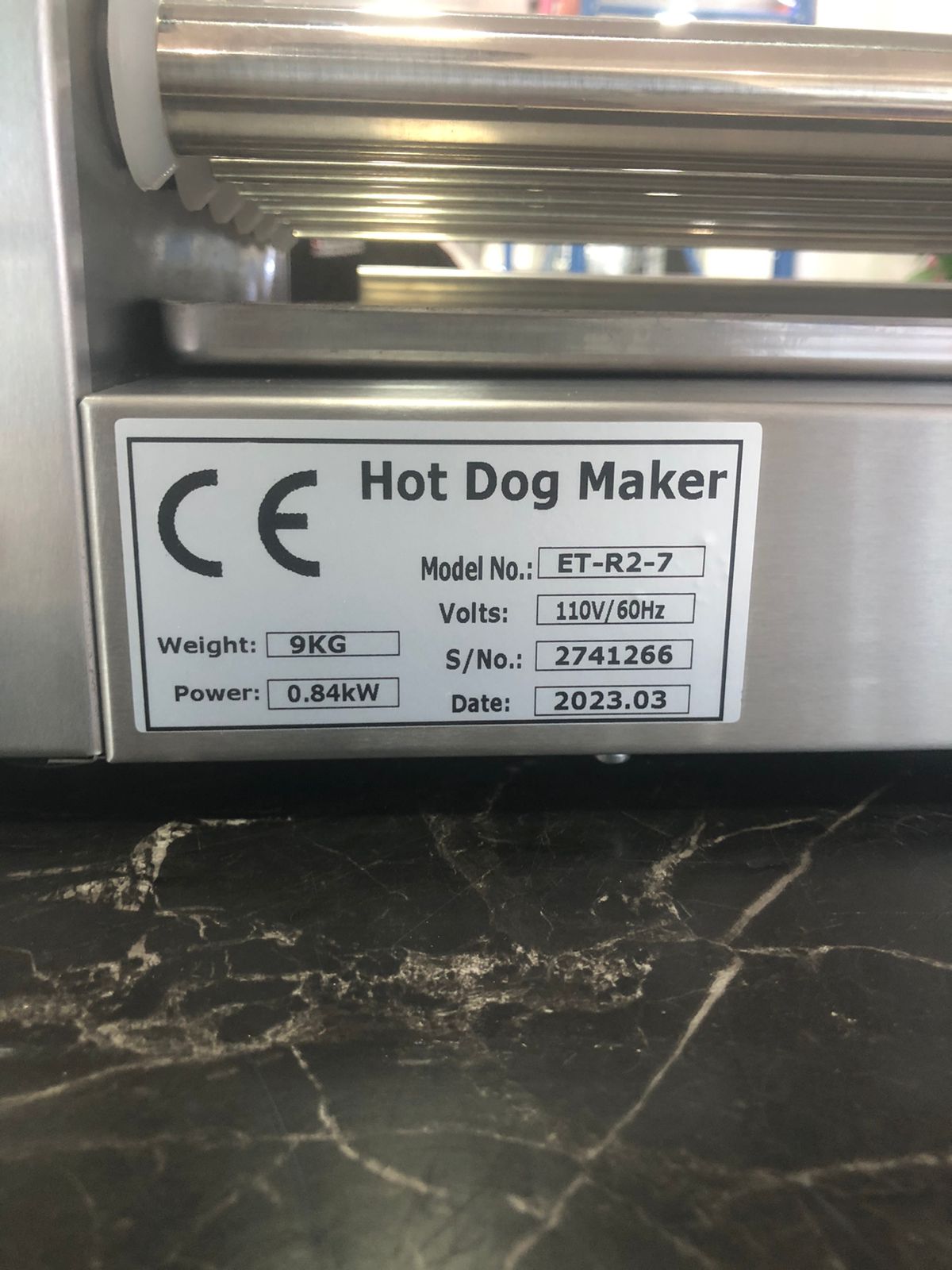 Maquina de hotdog Parrilla freidora de salchichas exhibidor  Foto 7170316-Y4.jpg