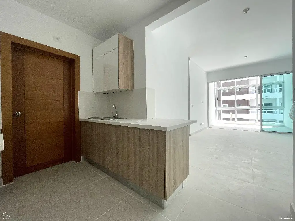 Apartamento en alquiler en Evaristo Morales Foto 7170348-2.jpg