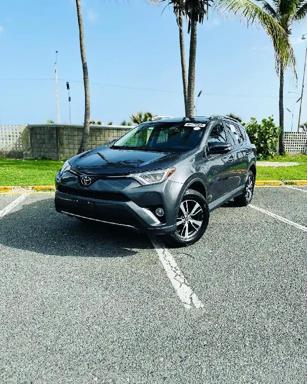 Toyota Rav4 XLE ADVENTURE 2018 en Santo Domingo Este Foto 7170421-5.jpg