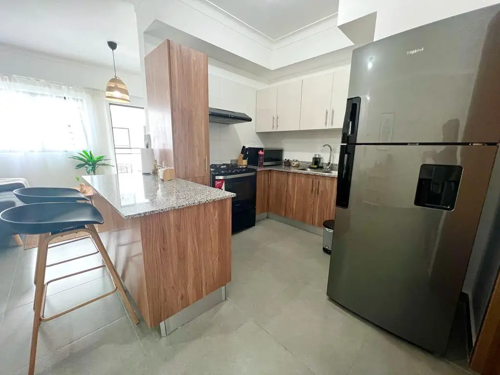 se alquila apartamento nuevo y totalmente amueblado Foto 7170581-2.jpg