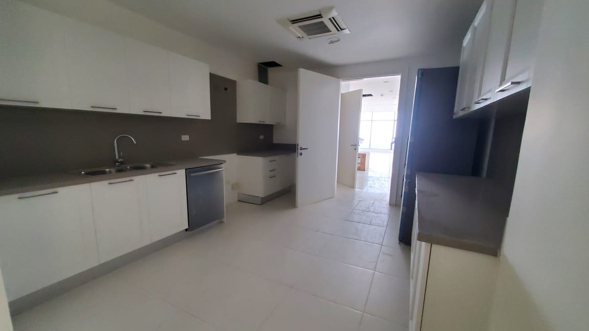 Apartamento en Majestuosa Torre Anacanoa 27 Foto 7171247-5.jpg