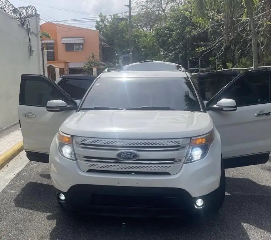 2012 FORD EXPLORER LIMITED  en Santo Domingo DN Foto 7171257-2.jpg