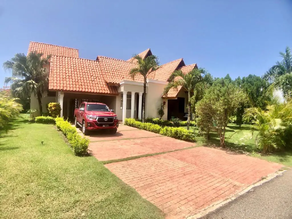 Se vende Villa 2 niveles en Guavaberry 23500000 neg. Foto 7171565-1.jpg