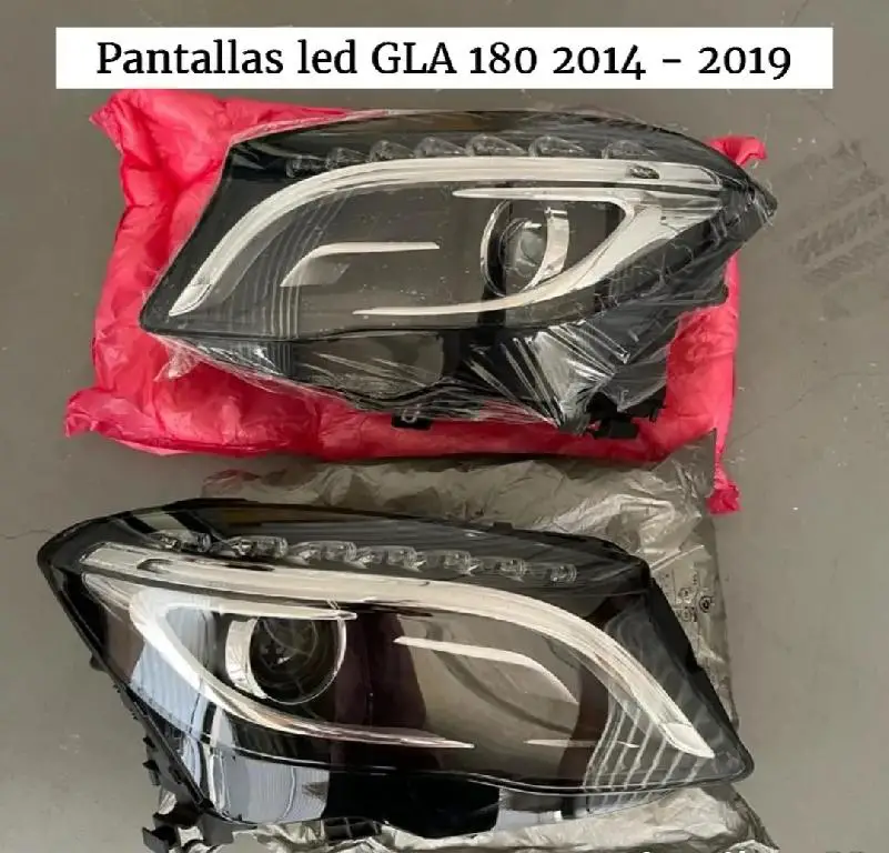 MERCEDES BENZ GLA PANTALLAS LED  Foto 7171659-4.jpg