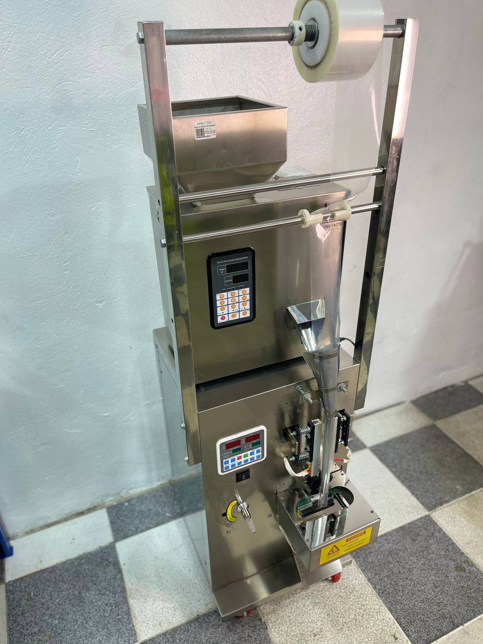 Máquina selladora envasadora de polvo llenadora de especia Foto 7172036-13.jpg