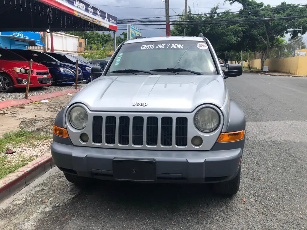 Jeep Liberty 2005 Diesel  Foto 7172059-1.jpg