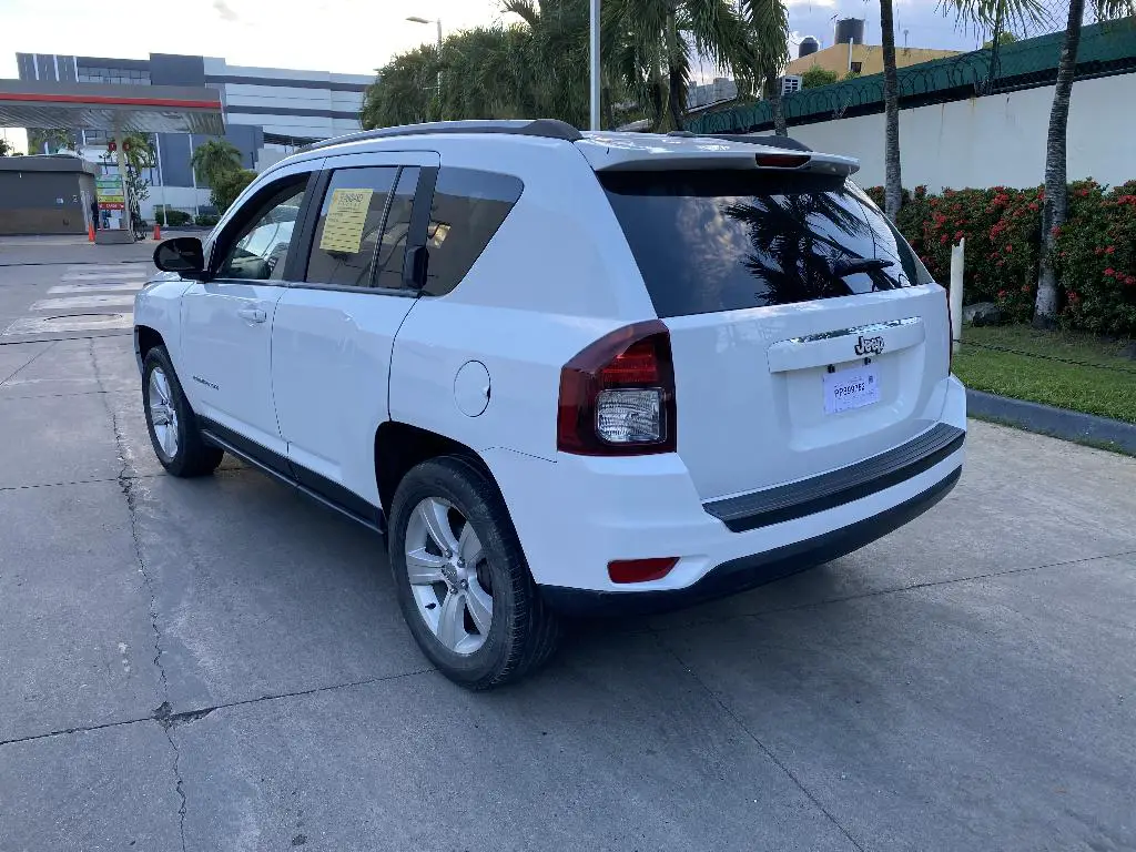 Jeep Compass Sport 2016 Foto 7172268-3.jpg