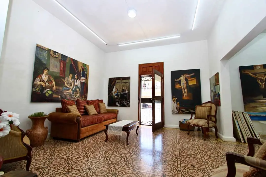 Casa en Gascue para fines comerciales de 6 habitaciones  Foto 7172420-3.jpg