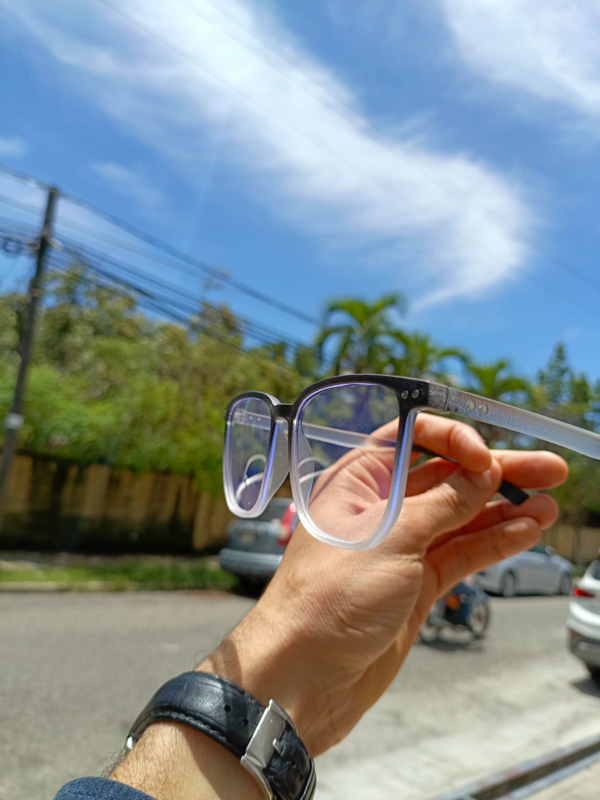 Hermosas Monturas De Lentes Disponibles Con Antireflejos y P Foto 7172810-4.jpg