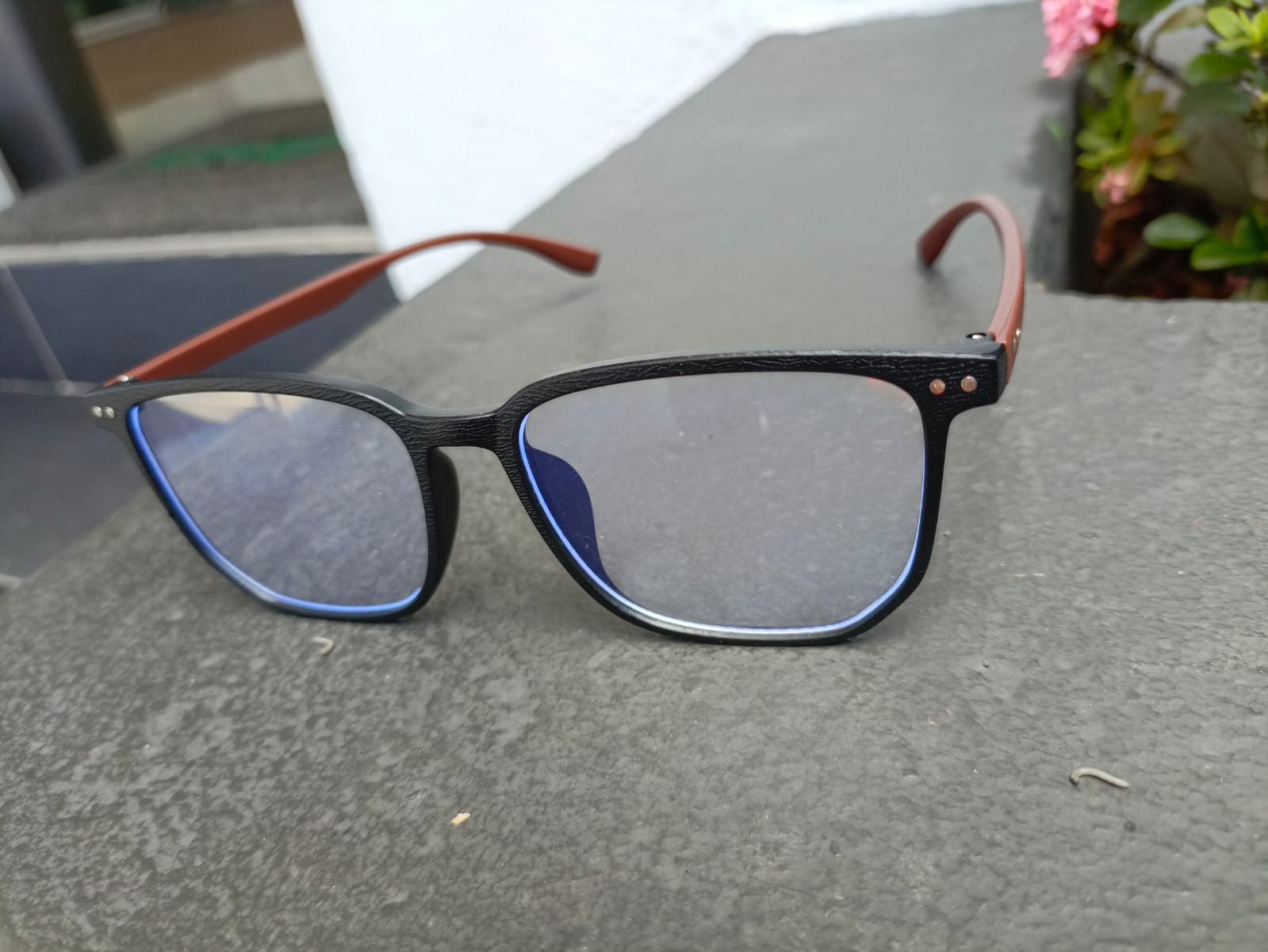 Hermosas Monturas De Lentes Disponibles Con Antireflejos y P Foto 7172811-2.jpg