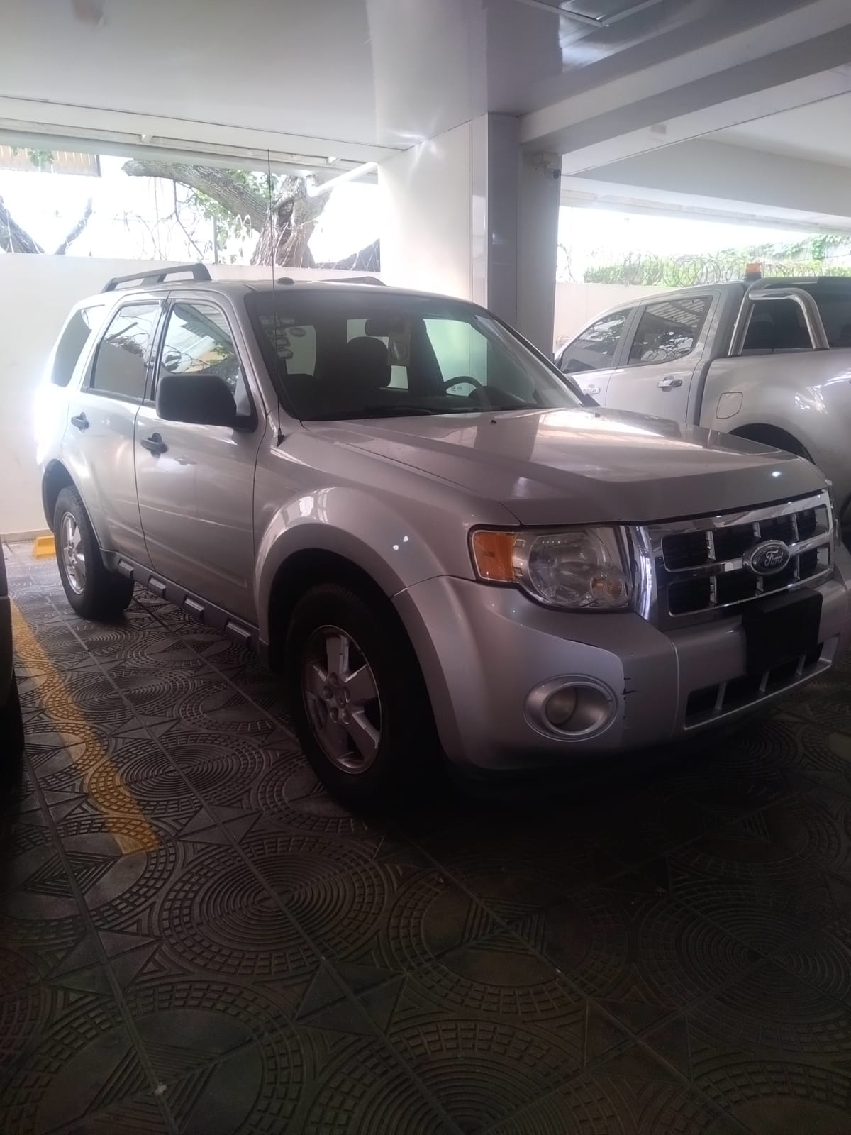 Vendo Ford Escape 2011 Foto 7173830-4.jpg