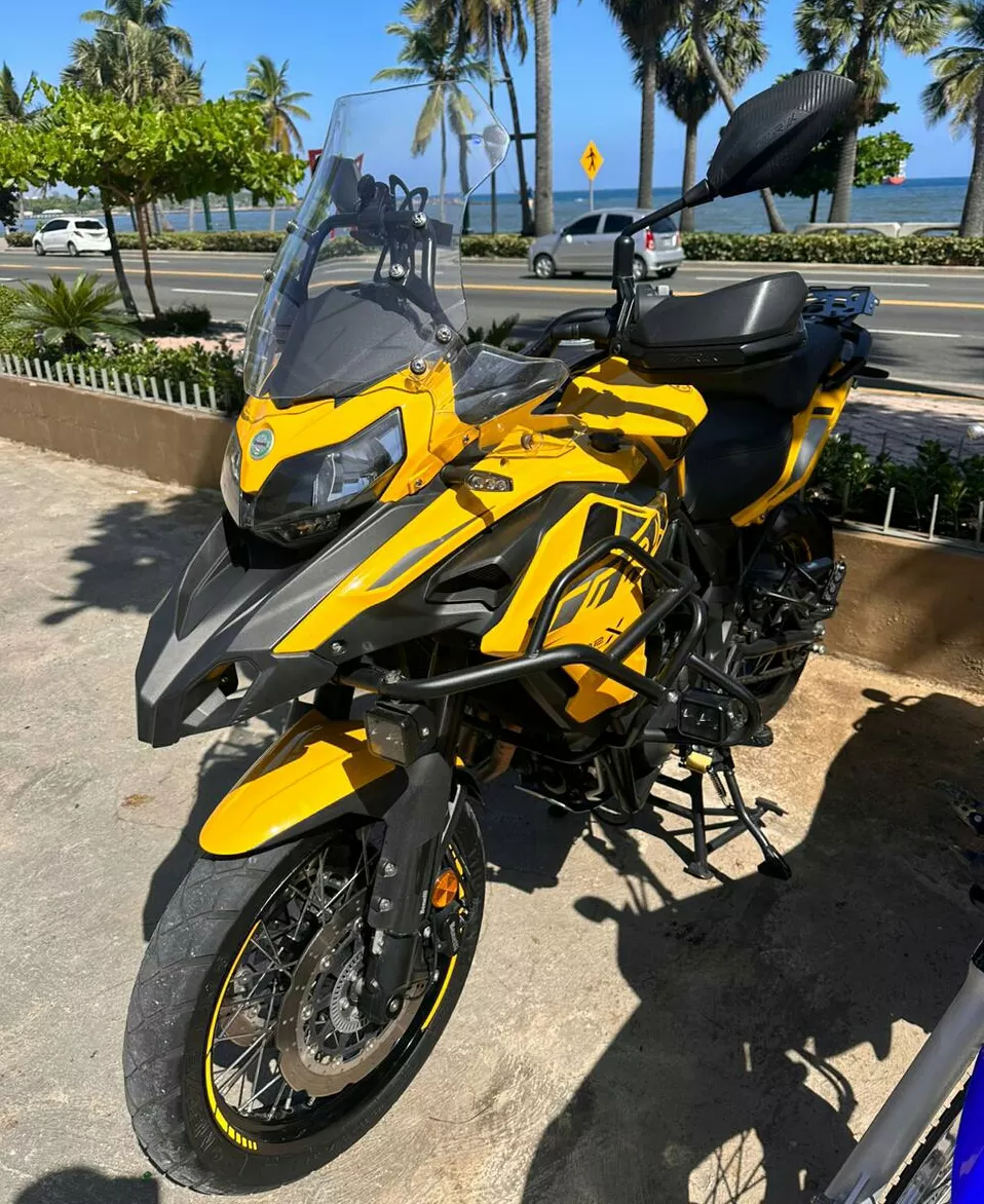 Vendo Moto Benelli TRX 502 X Foto 7174177-3.jpg