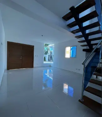 Casa moderna en Santiago De Los Caballeros a minutos del Aer Foto 7174279-q1.jpg