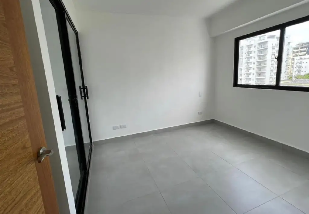 Apartamento para inversión en el sector Evaristo Morales Foto 7174282-t1.jpg