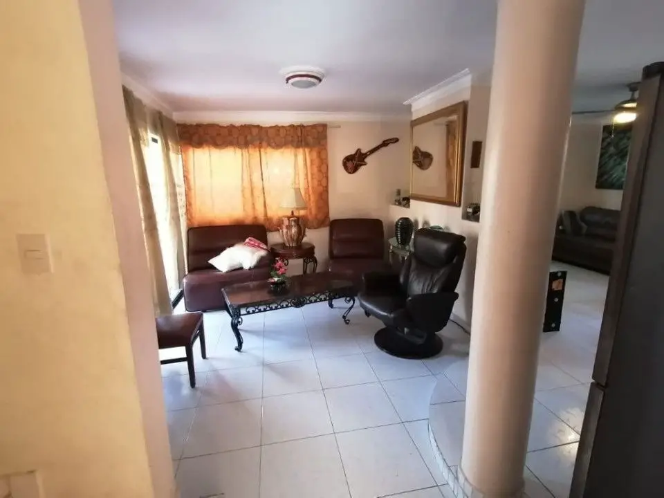 Casa De 2 Niveles En Villa Faro Foto 7174366-4.jpg