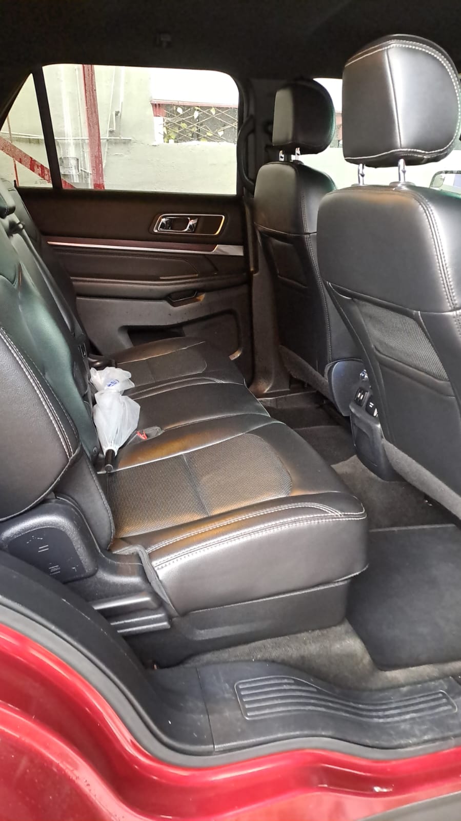Vendo Ford Explorer Limited 2016 como nueva!! Foto 7174441-4.jpg