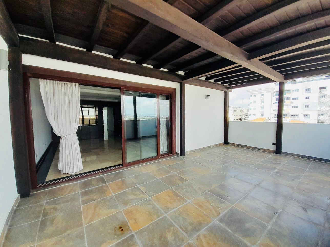 VENDO y ALQUILO Penthouse de 3 Niveles con Ascensor privado. Foto 7174444-g1.jpg