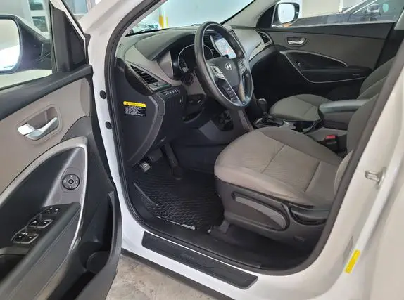 Jeepeta HYUNDAI SANTA FE SPORT AWD 2018 _ - Excelentes Condi Foto 7174872-8.jpg
