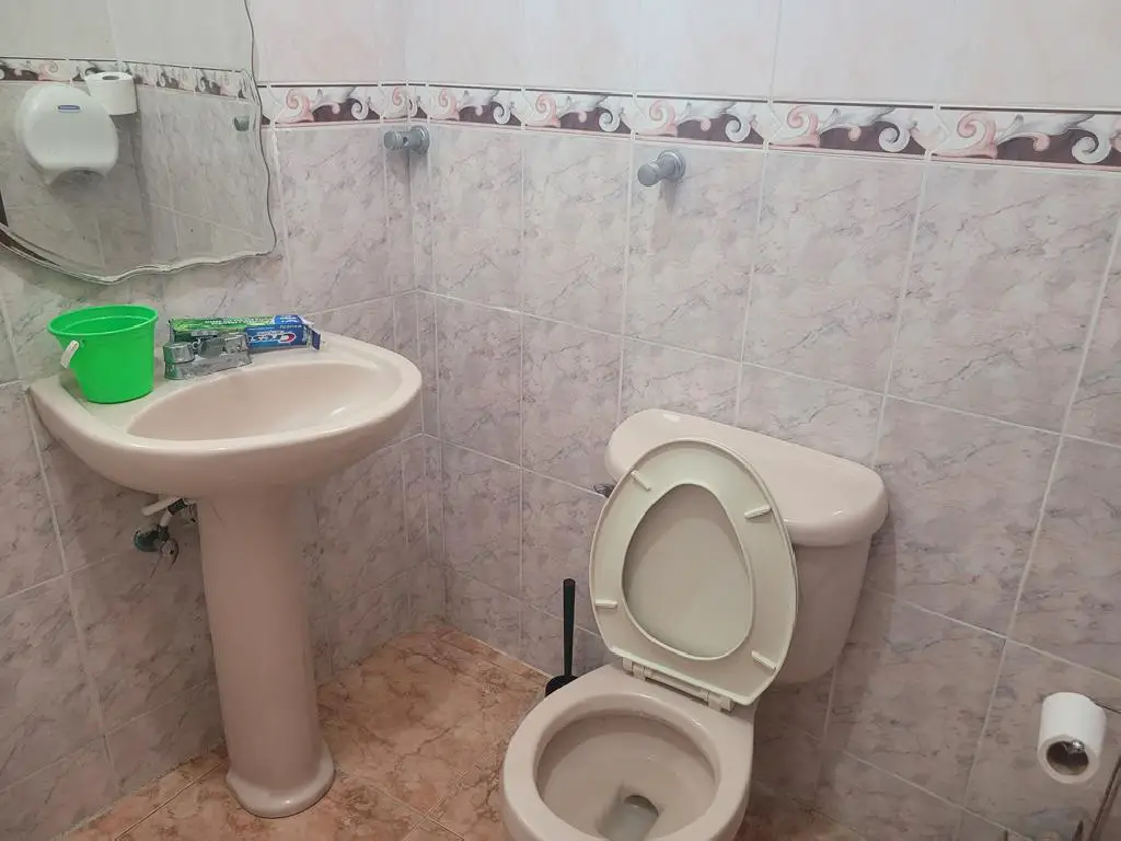 Se vende casa de dos niveles en los corales Santo Domingo Es Foto 7174873-2.jpg