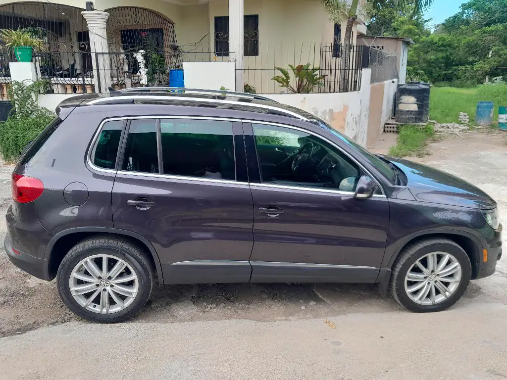 Volkswagen tiguan 2.0 tsi 4motion FULL TECHO PANORÁMICO  Foto 7175057-4.jpg