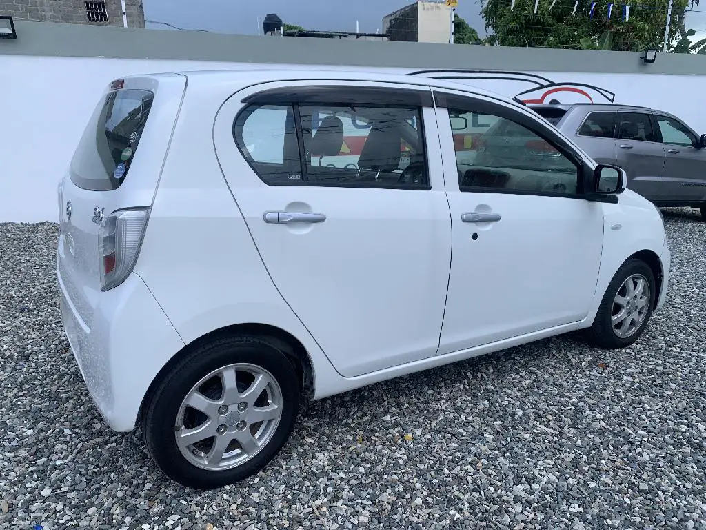 Daihatzu mira 2017  Foto 7175646-3.jpg