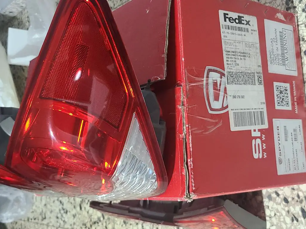 Luces traseras Chevy Cruze 2011-2014 Foto 7175836-O3.jpg