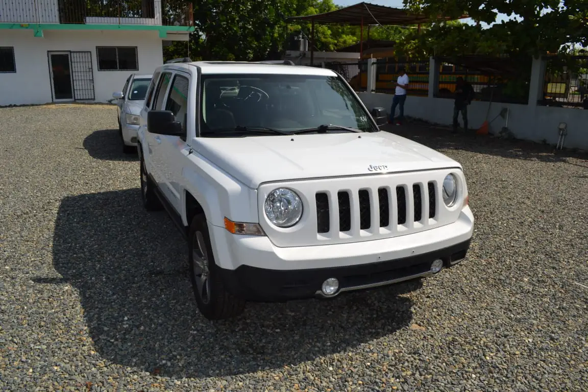 Jeep Patriot 4X4 2017 en Duarte Foto 7176061-1.jpg