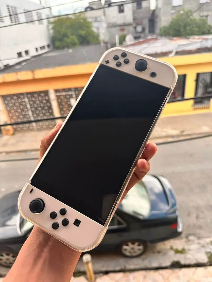 Nintendo Switch Oled Foto 7176666-2.jpg