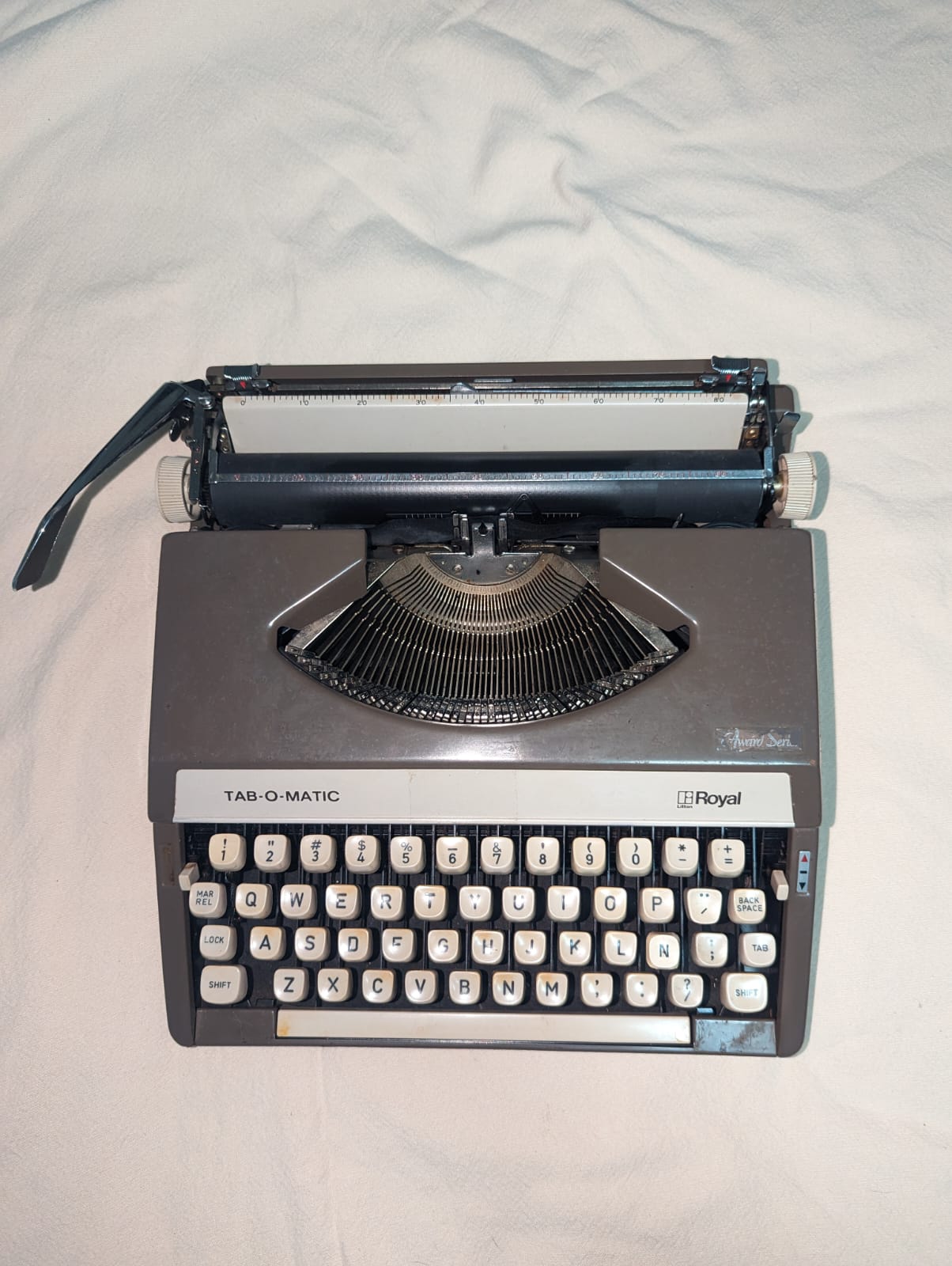 Alquilo o vendo Maquina de escribir TAB O MATIC 1971 Foto 7176790-1.jpg