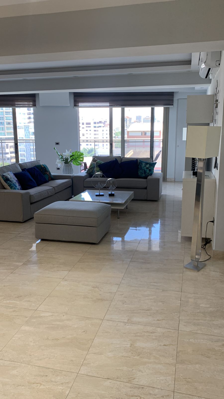 Apartamento En Alquiler Amueblado De 2 Hab En Bella Vista Foto 7176996-2.jpg