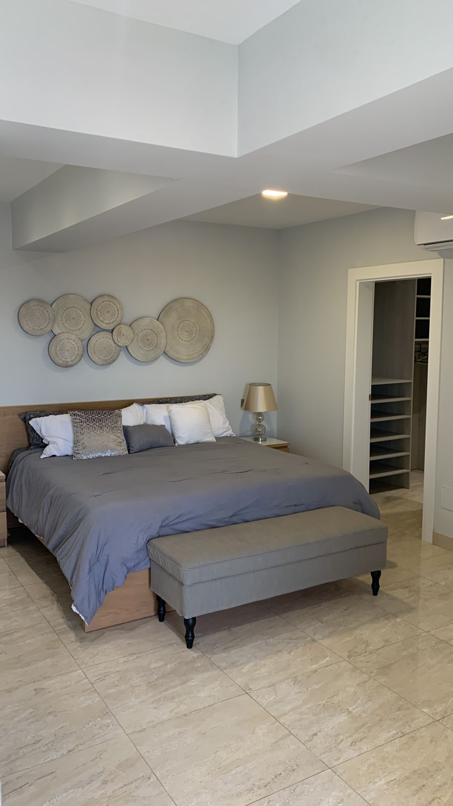Apartamento En Alquiler Amueblado De 2 Hab En Bella Vista Foto 7176996-3.jpg