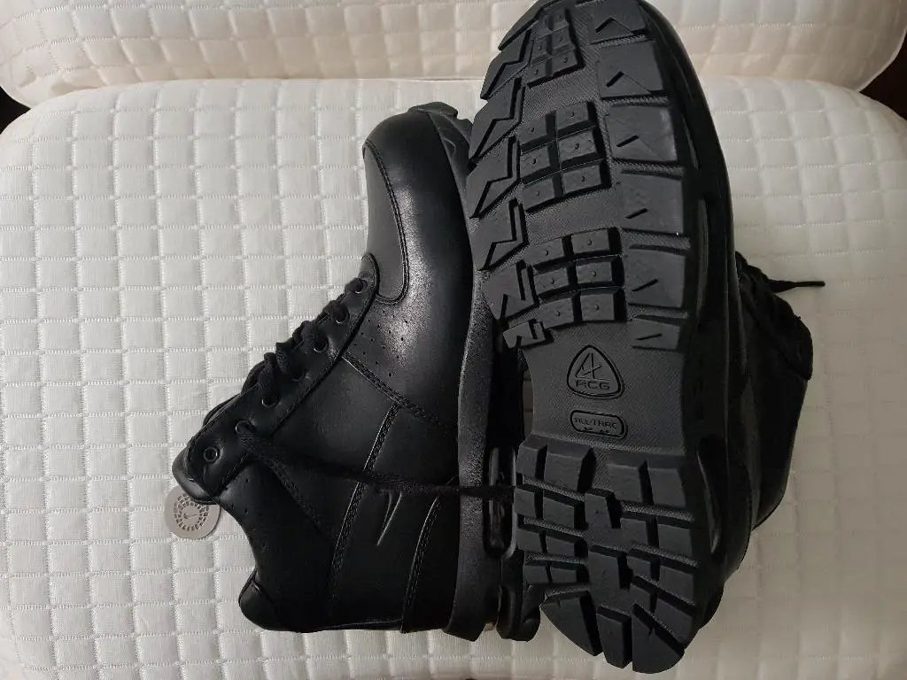 Botas Nike Air Max ACG Negras.. Size 9 Foto 7177019-2.jpg