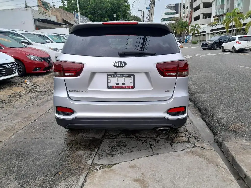 kia sorento 2019 Foto 7177104-P2.jpg