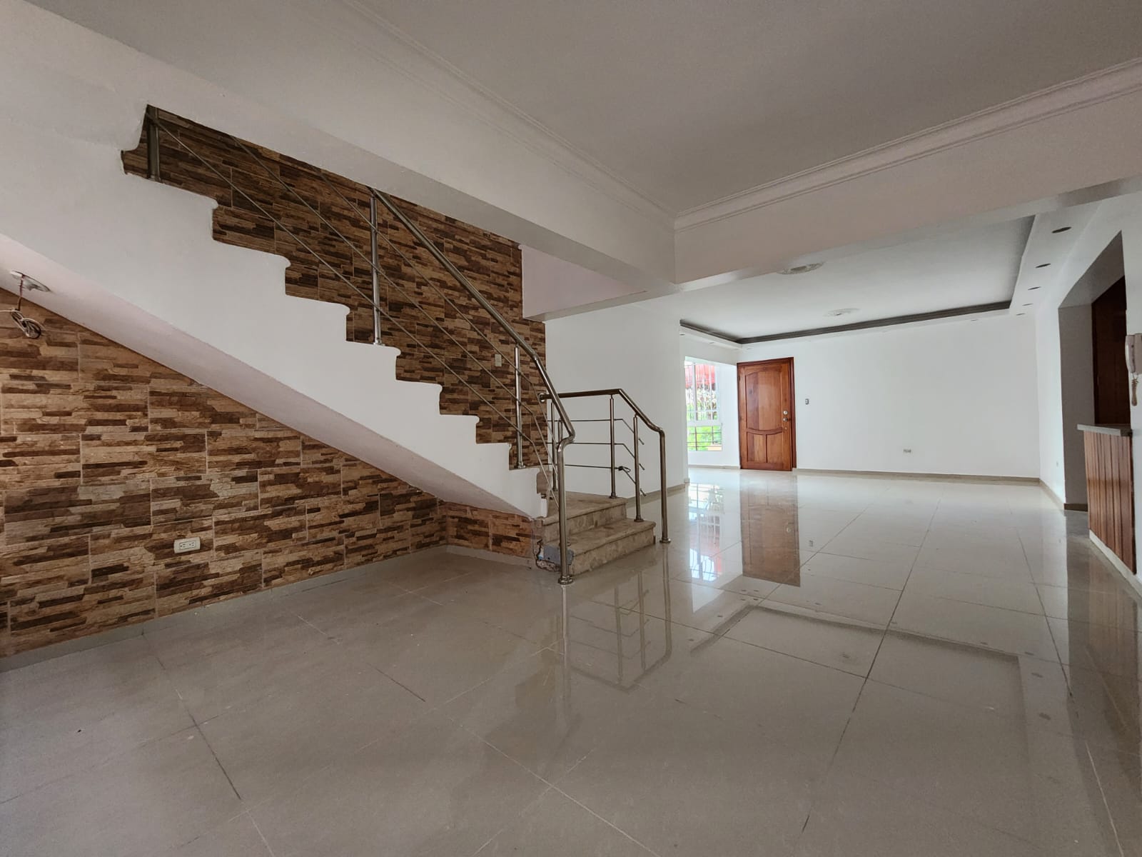 APARTAMENTO AMPLIO EN ALMA ROSA 1ERA Foto 7177184-3.jpg