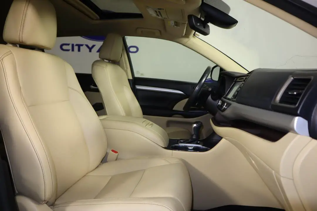 TOYOTA HIDLANDER 2018 XLE AWD Foto 7177253-3.jpg