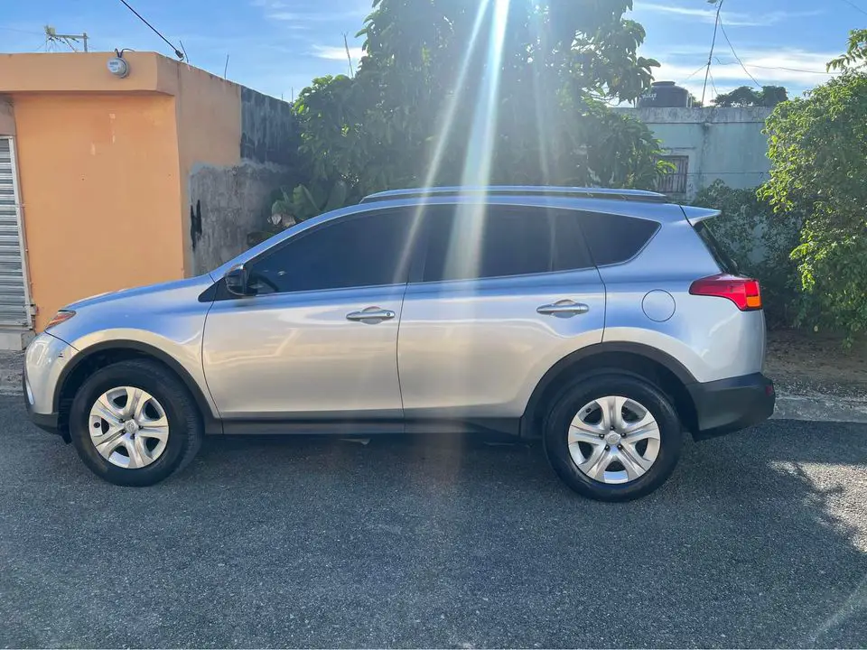 Toyota Rav4 2015 Foto 7178125-3.jpg